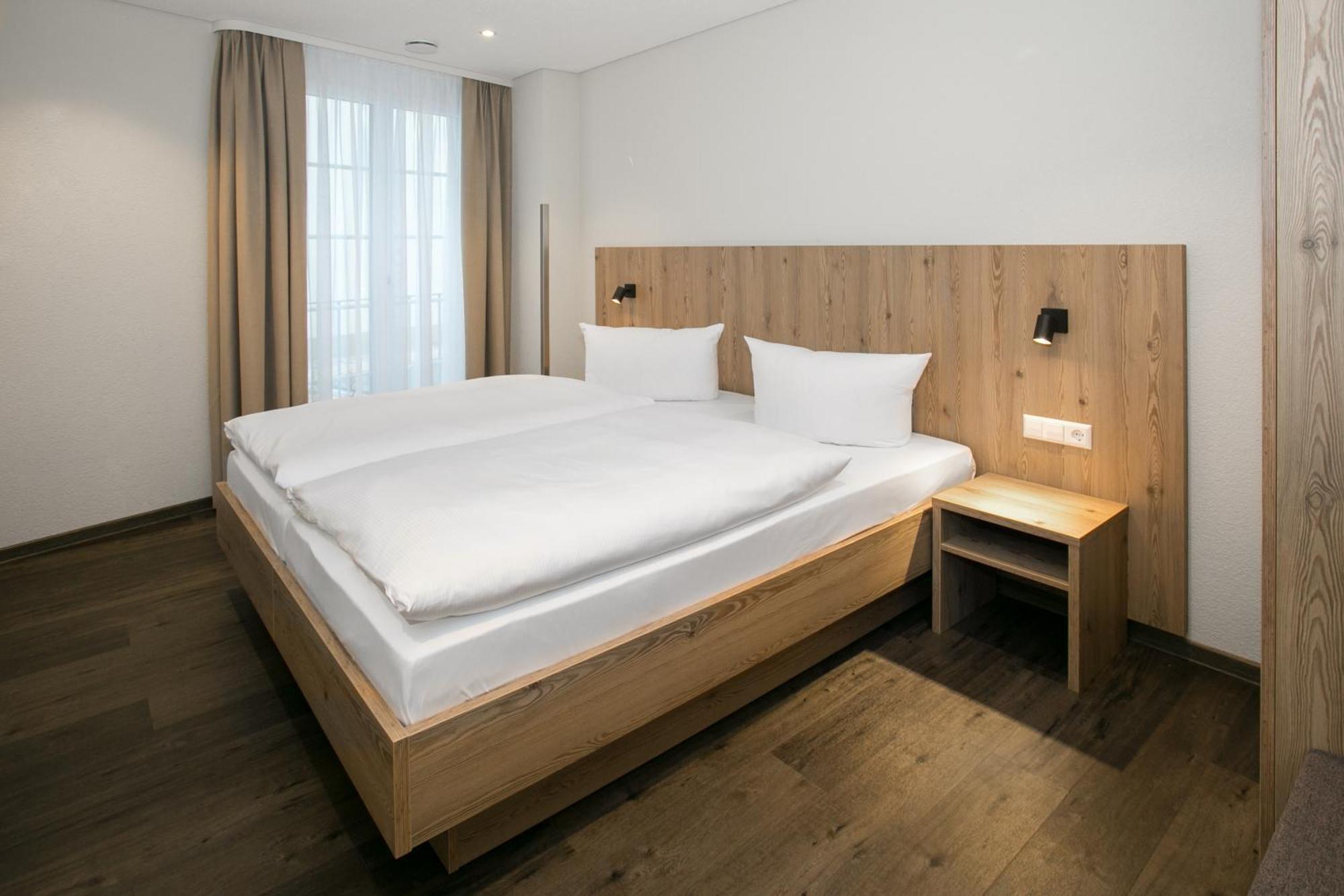 Hotel-Gasthaus Engel Luttingen ラウフェンブルク 部屋 写真