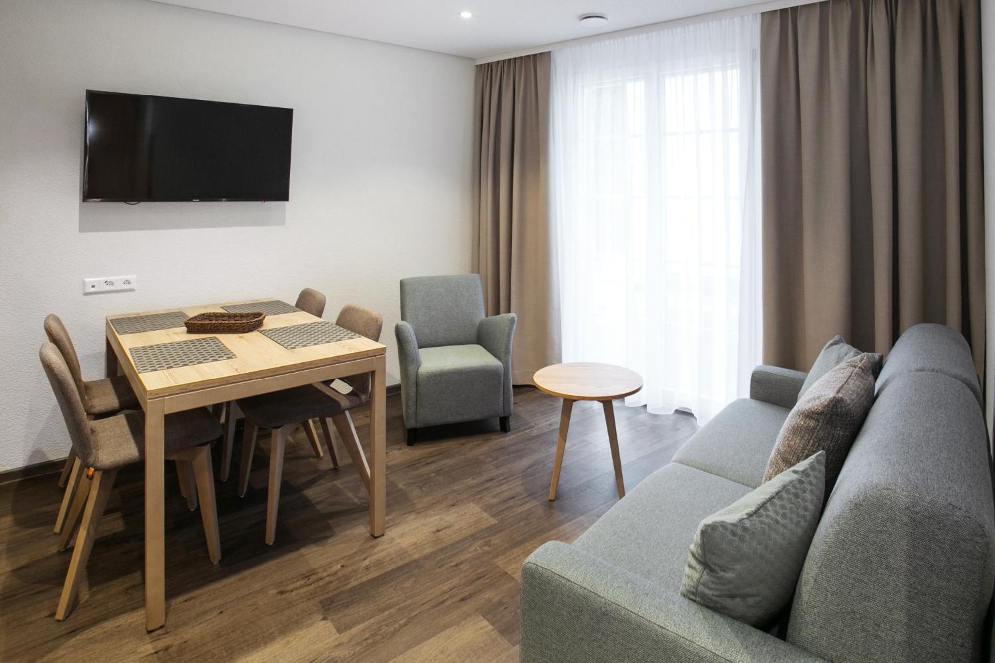 Hotel-Gasthaus Engel Luttingen ラウフェンブルク 部屋 写真